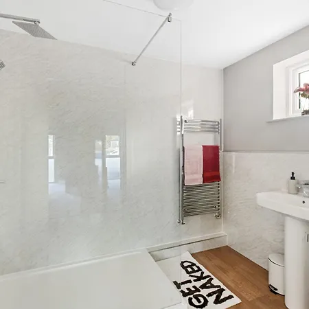 Brand New 1-Bed Flat Steps From Clifton Ntu Campus Villa Nottingham Exterior photo
