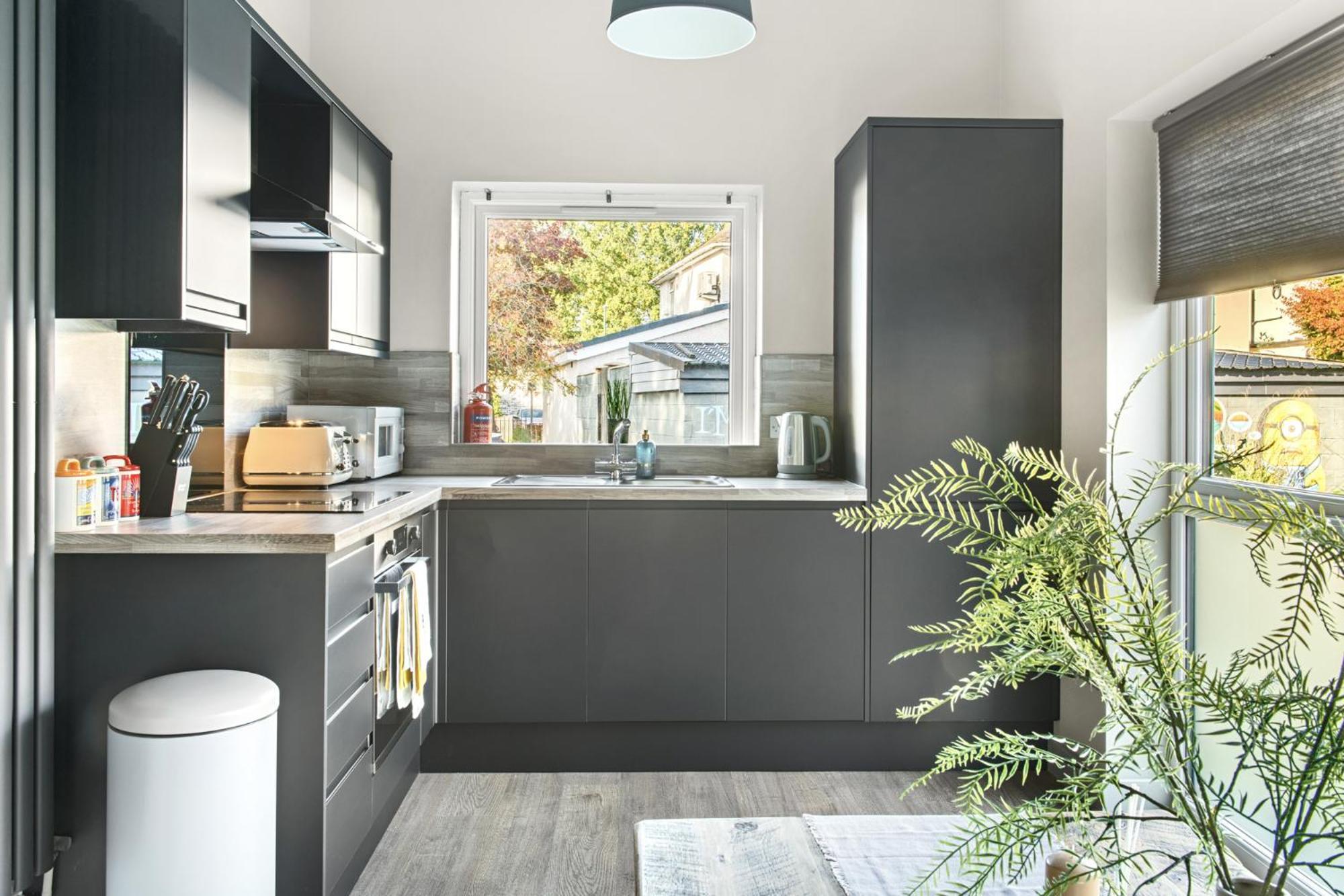 Brand New 1-bed Flat Steps From Clifton Ntu Campus