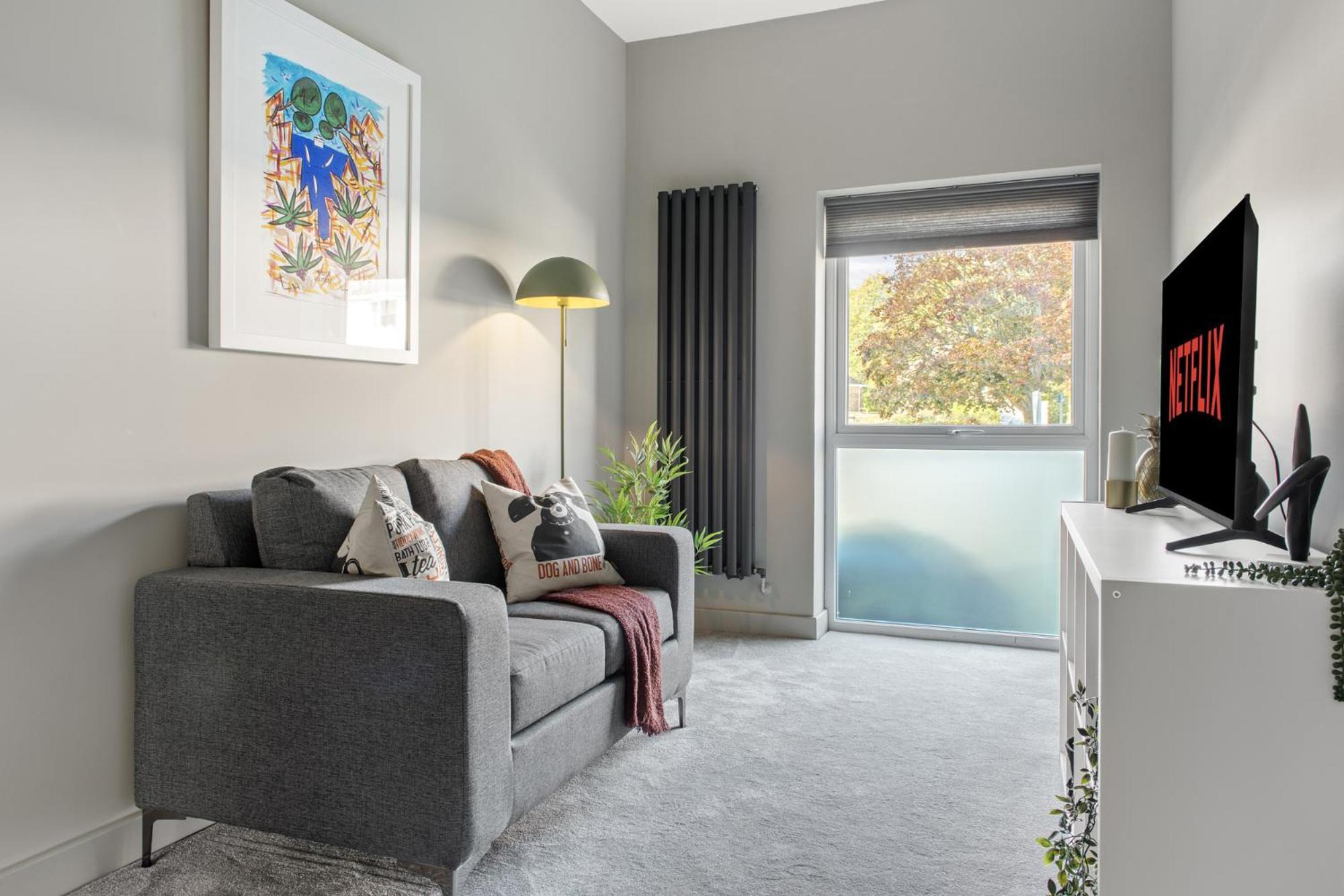 Brand New 1-bed Flat Steps From Clifton Ntu Campus *